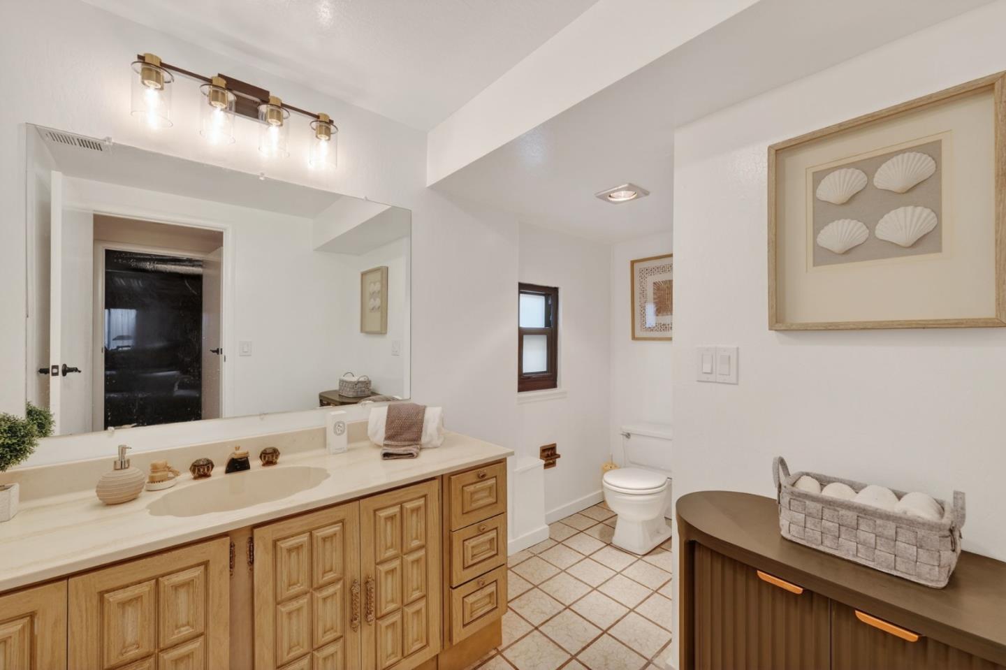 Detail Gallery Image 41 of 51 For 220 Palm Ave, Millbrae,  CA 94030 - 3 Beds | 2 Baths