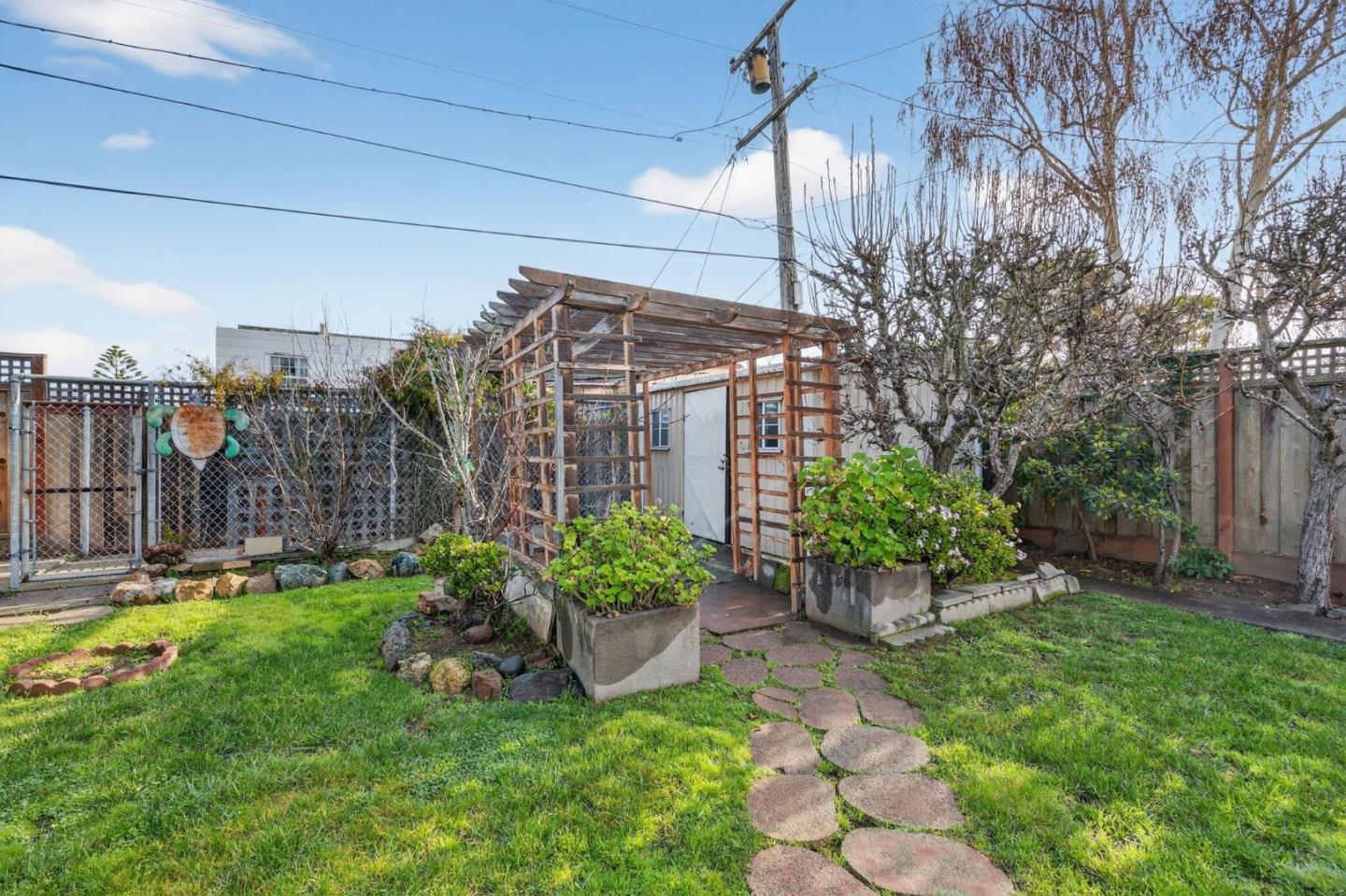 Detail Gallery Image 47 of 51 For 220 Palm Ave, Millbrae,  CA 94030 - 3 Beds | 2 Baths