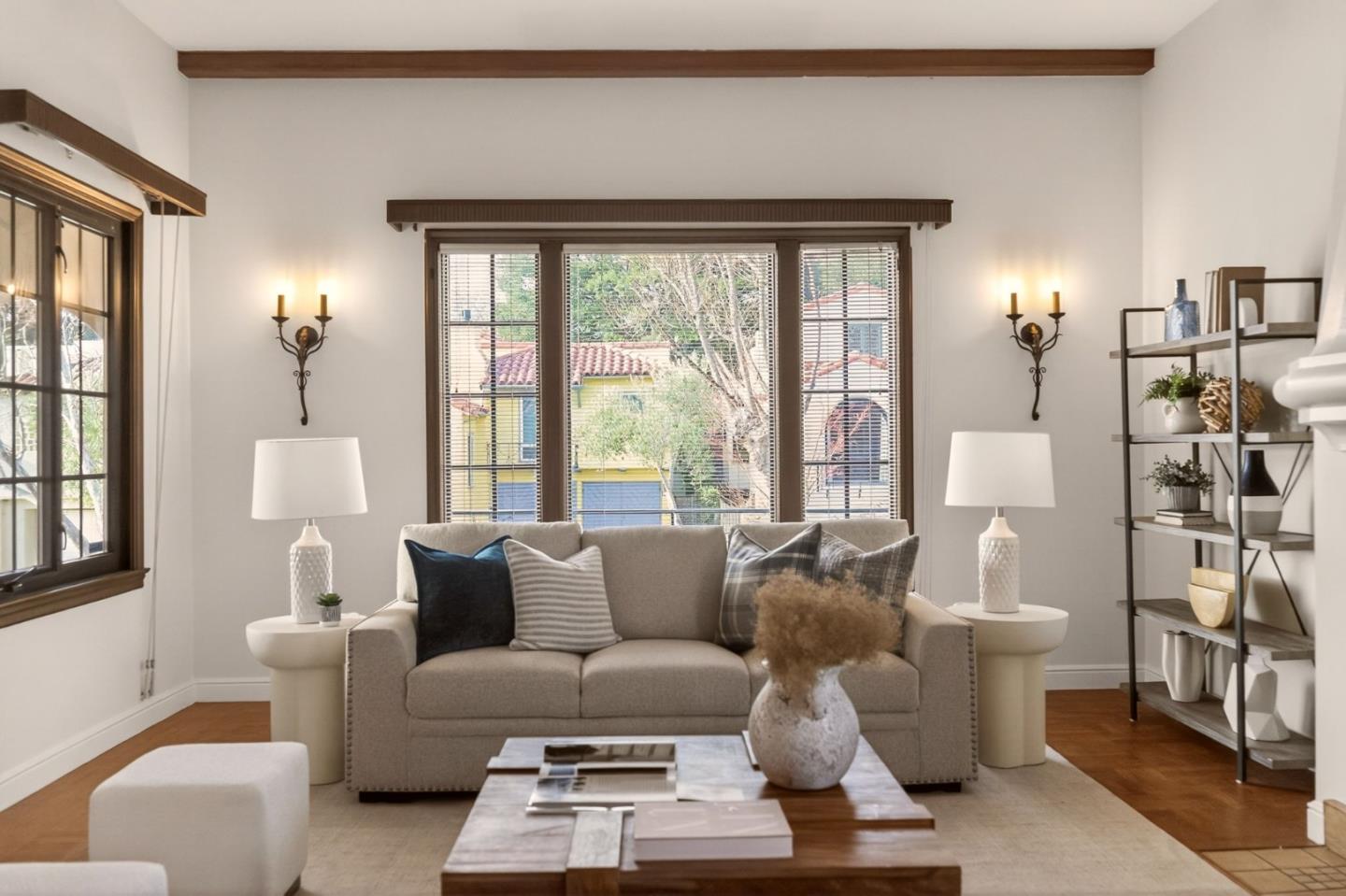 Detail Gallery Image 8 of 51 For 220 Palm Ave, Millbrae,  CA 94030 - 3 Beds | 2 Baths