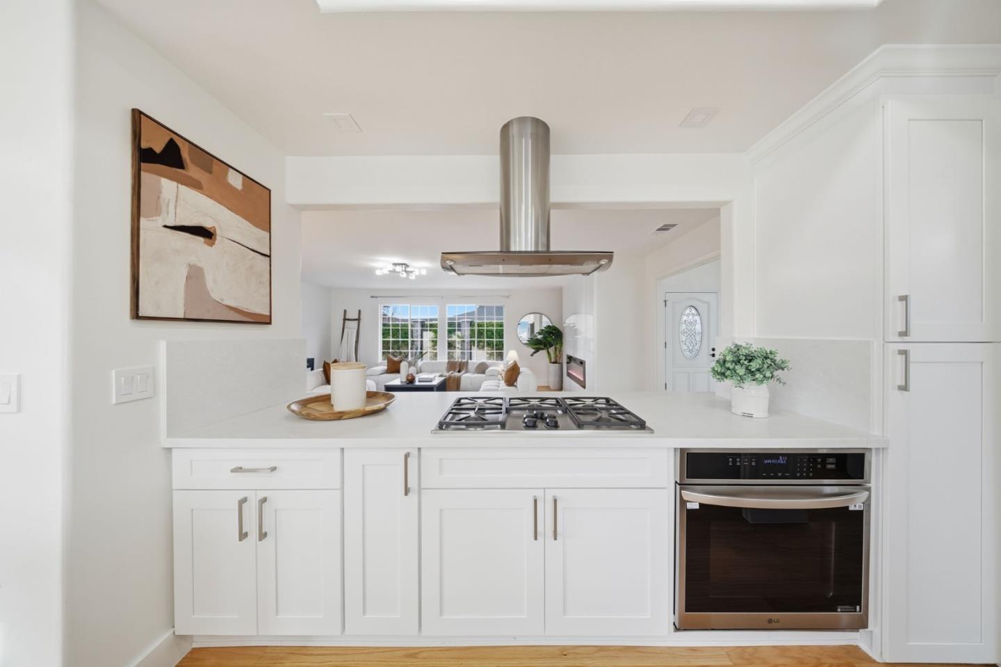 Detail Gallery Image 12 of 78 For 1501 Welburn Ave, Gilroy,  CA 95020 - 4 Beds | 3 Baths