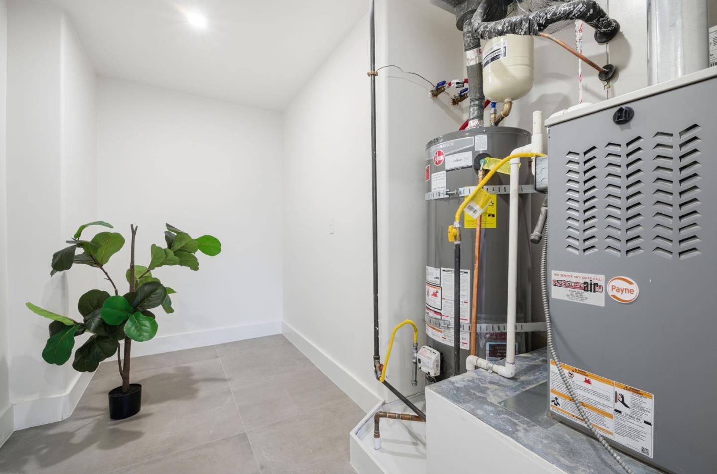 Detail Gallery Image 41 of 78 For 1501 Welburn Ave, Gilroy,  CA 95020 - 4 Beds | 3 Baths