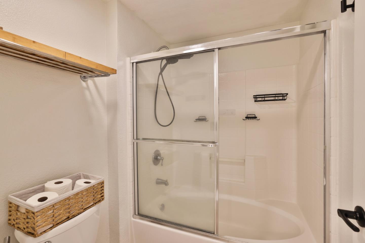 Photo #16: ML82032733 Listing: Photo #16