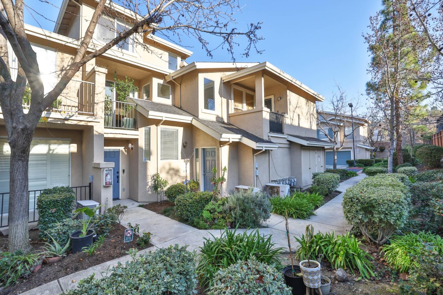 Photo #2: ML82032733 Listing: Photo #2