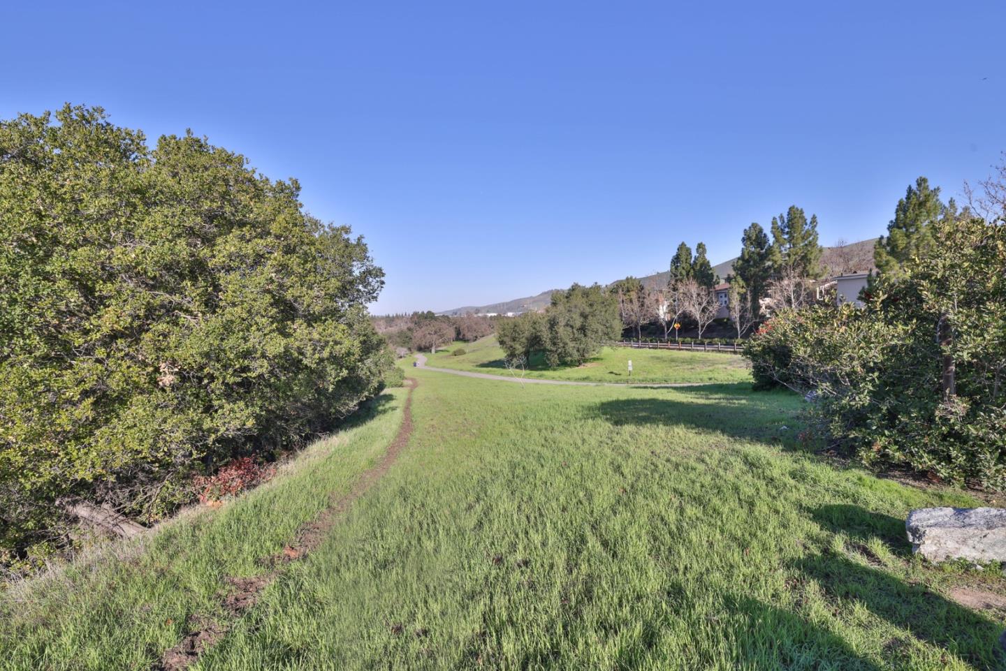 Photo #25: ML82032733 Listing: Photo #25