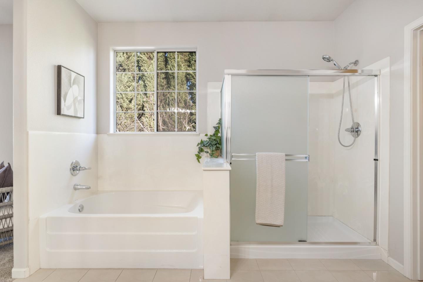 Detail Gallery Image 25 of 31 For 5500 Cooney Pl, San Jose,  CA 95123 - 5 Beds | 3 Baths