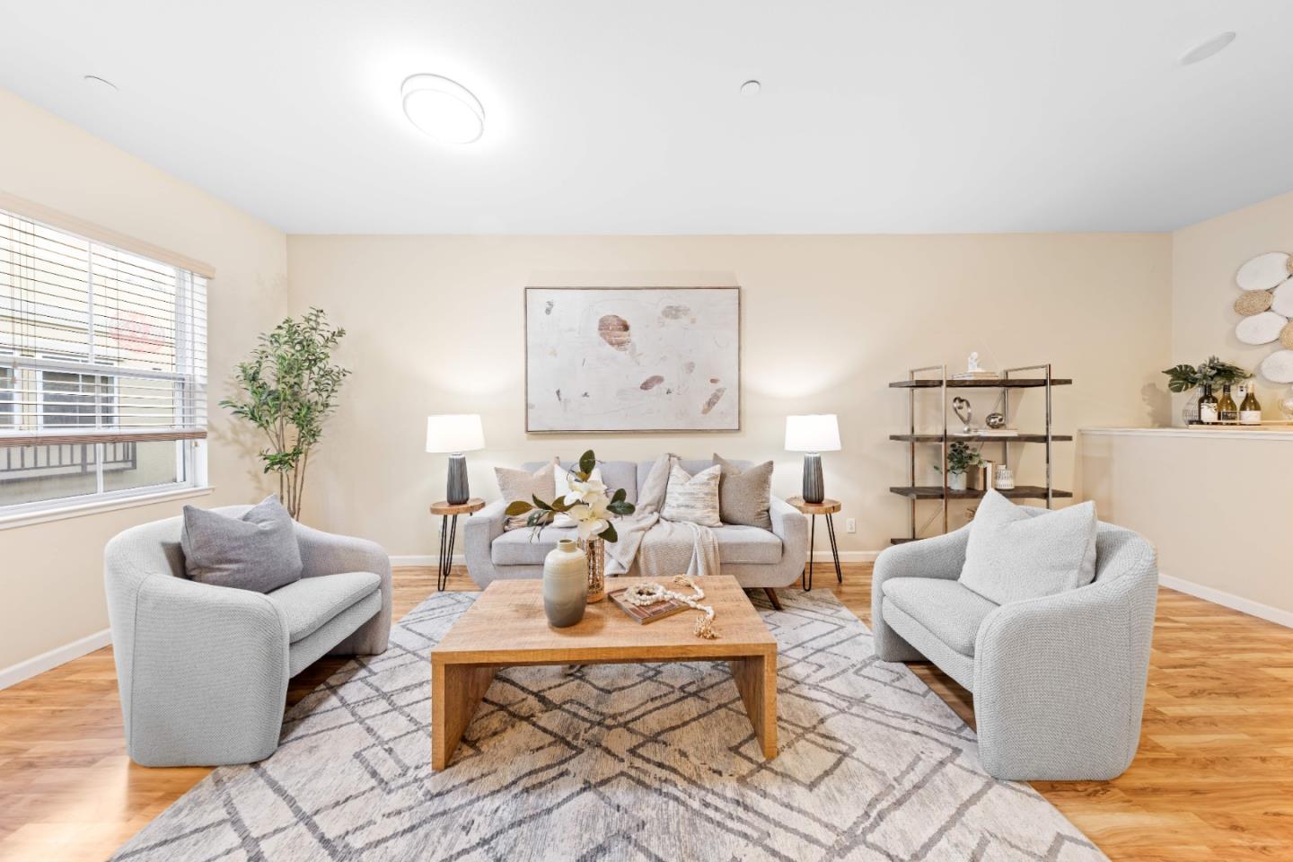 Photo #12: ML82032736 Listing: Photo #12