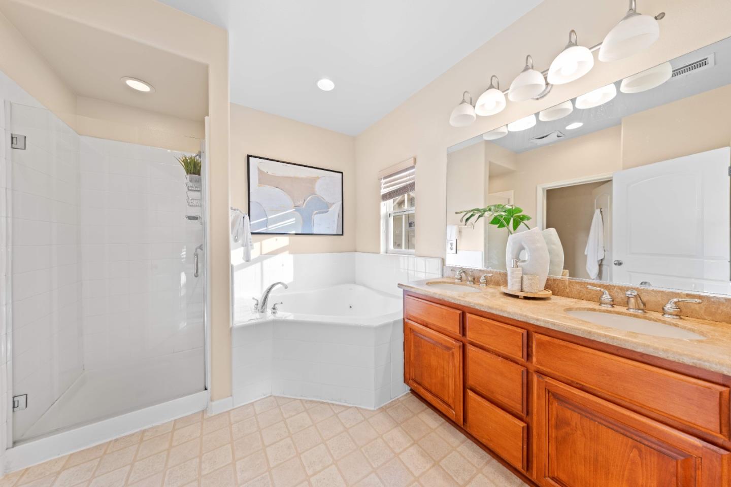 Photo #21: ML82032736 Listing: Photo #21