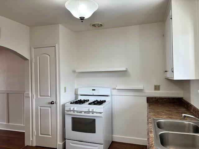 Detail Gallery Image 9 of 18 For 961 S 7th St, San Jose,  CA 95112 - – Beds | – Baths