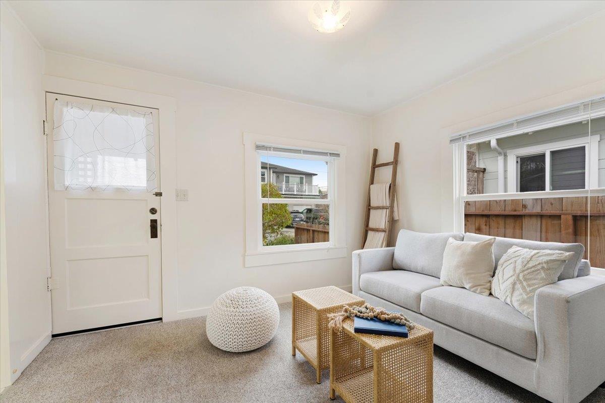 Detail Gallery Image 7 of 43 For 4605 Opal St, Capitola,  CA 95010 - – Beds | – Baths