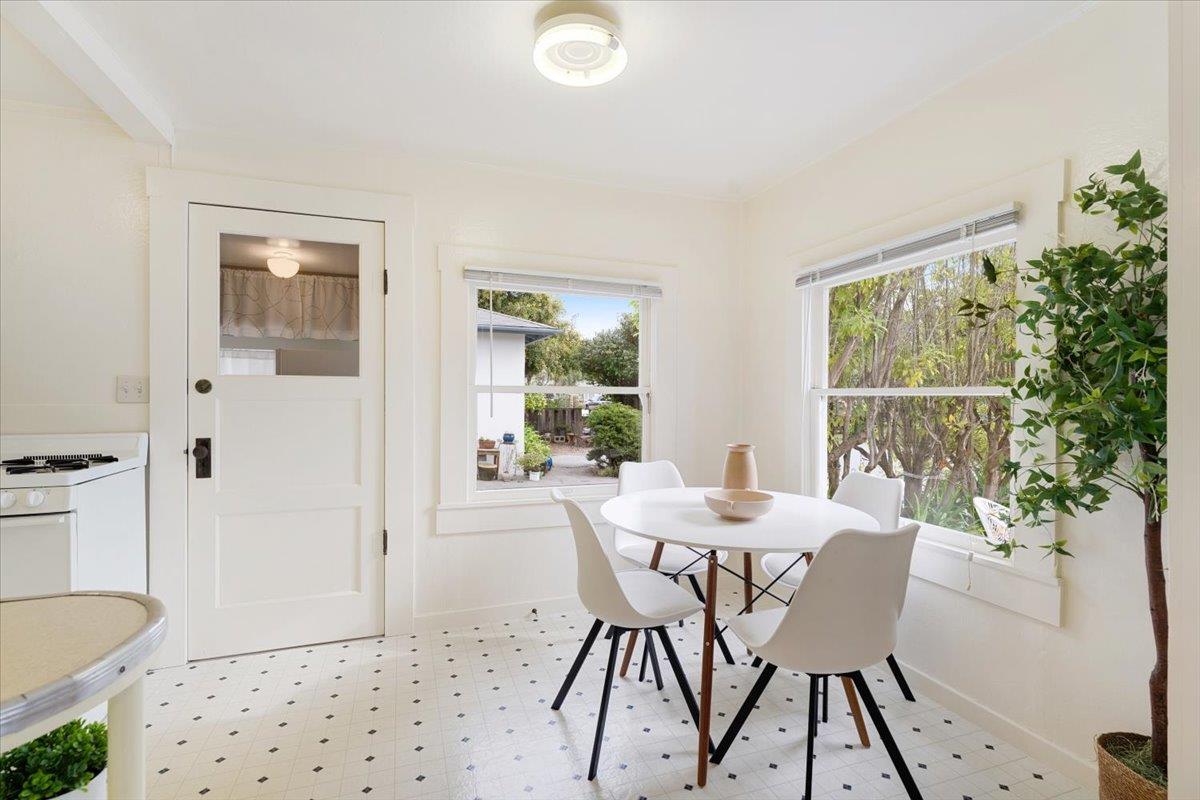 Detail Gallery Image 9 of 43 For 4605 Opal St, Capitola,  CA 95010 - – Beds | – Baths