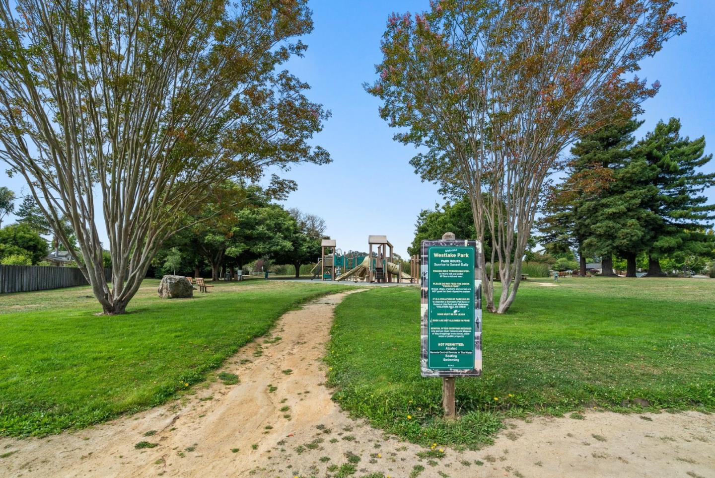 Detail Gallery Image 44 of 48 For 131 Spring St, Santa Cruz,  CA 95060 - 3 Beds | 1/1 Baths