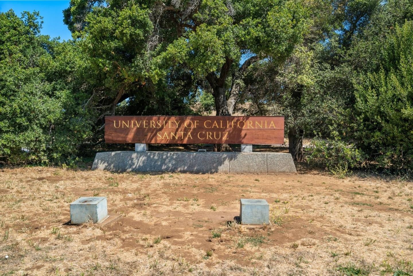 Detail Gallery Image 46 of 48 For 131 Spring St, Santa Cruz,  CA 95060 - 3 Beds | 1/1 Baths