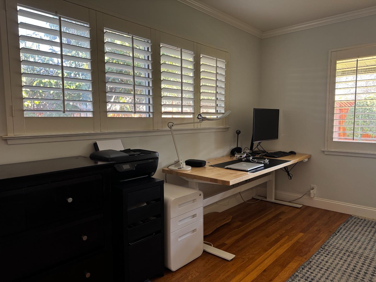 Detail Gallery Image 8 of 12 For 1054 Savannah Dr, San Jose,  CA 95117 - 3 Beds | 2 Baths