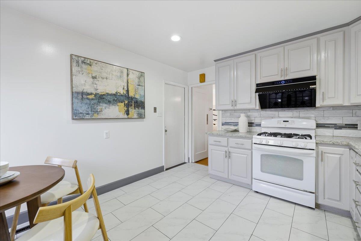 Detail Gallery Image 21 of 48 For 2245 Rosita Ave, Santa Clara,  CA 95050 - 4 Beds | 2 Baths