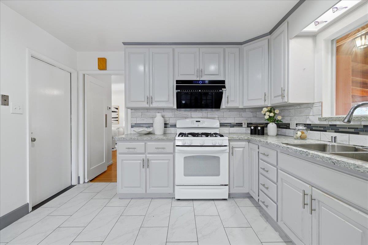 Detail Gallery Image 25 of 48 For 2245 Rosita Ave, Santa Clara,  CA 95050 - 4 Beds | 2 Baths