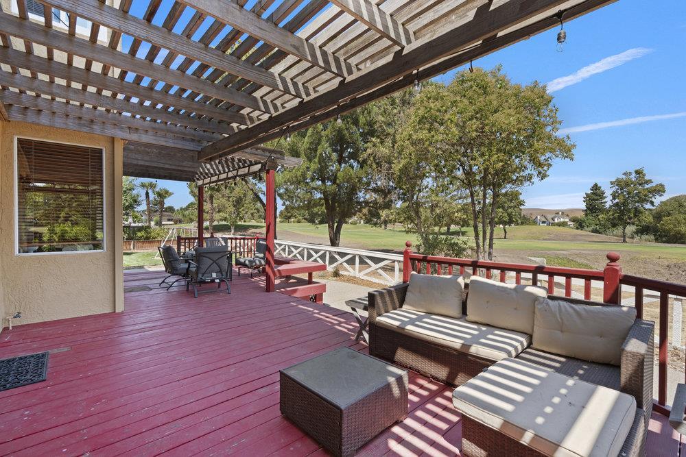 Detail Gallery Image 31 of 41 For 310 Bonnie Ln, Hollister,  CA 95023 - 3 Beds | 3 Baths