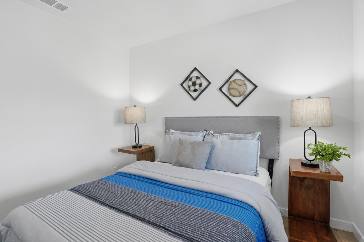 Detail Gallery Image 21 of 58 For 2842 Cornelius Dr, San Pablo,  CA 94806 - 3 Beds | 2 Baths