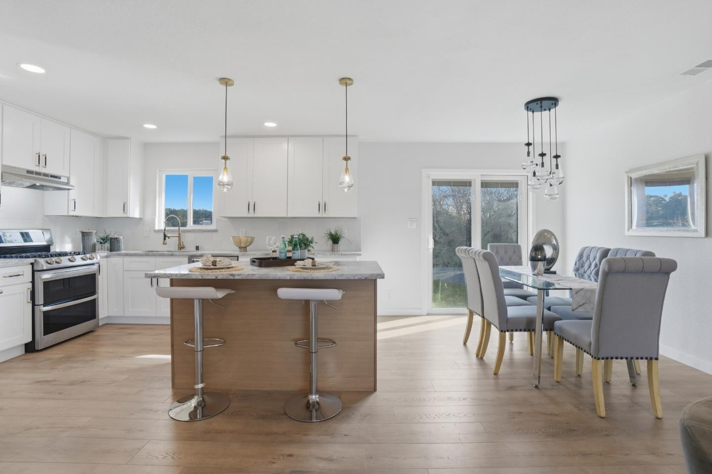 Detail Gallery Image 9 of 58 For 2842 Cornelius Dr, San Pablo,  CA 94806 - 3 Beds | 2 Baths