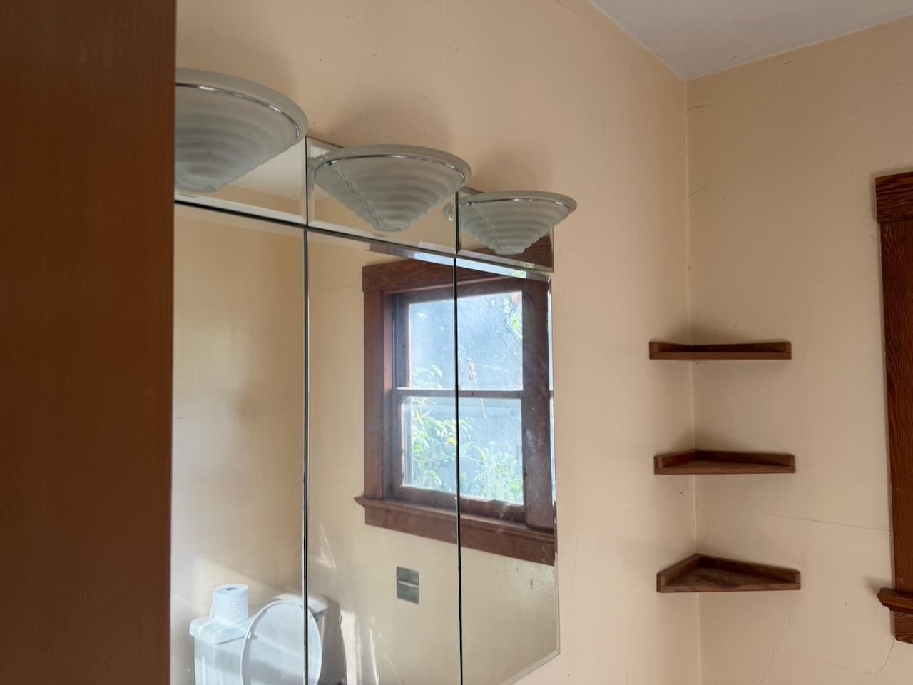 Detail Gallery Image 16 of 28 For 412 Guinda St, Palo Alto,  CA 94301 - 2 Beds | 1 Baths