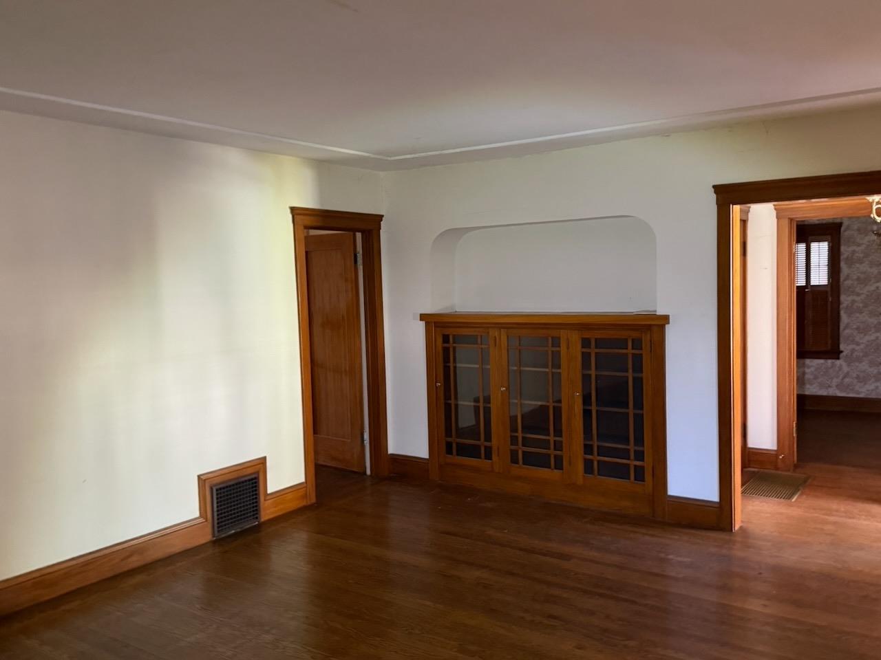 Detail Gallery Image 9 of 28 For 412 Guinda St, Palo Alto,  CA 94301 - 2 Beds | 1 Baths