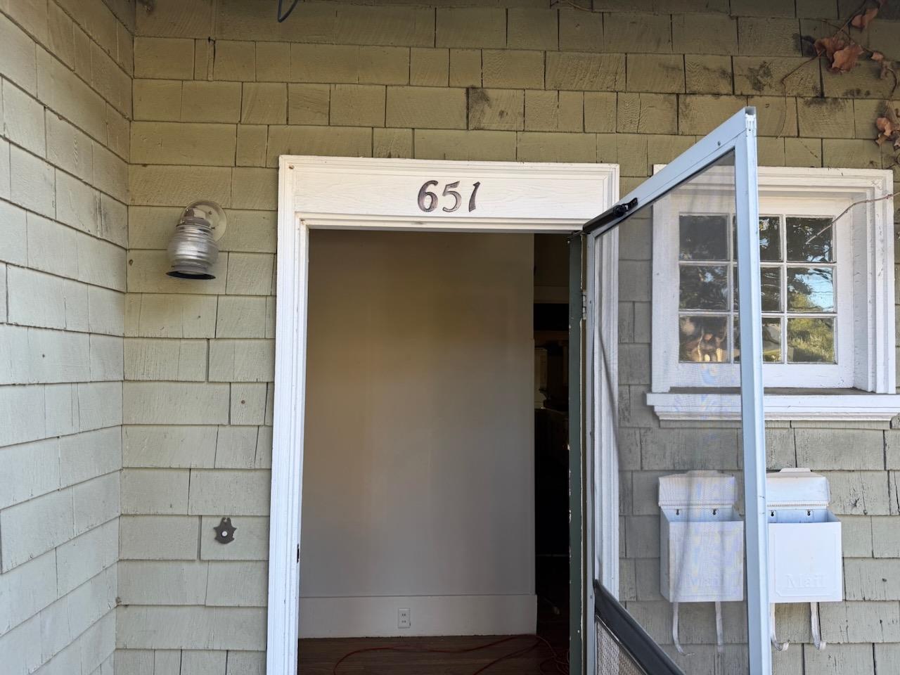 Detail Gallery Image 7 of 41 For 653 Melville Ave, Palo Alto,  CA 94301 - – Beds | – Baths