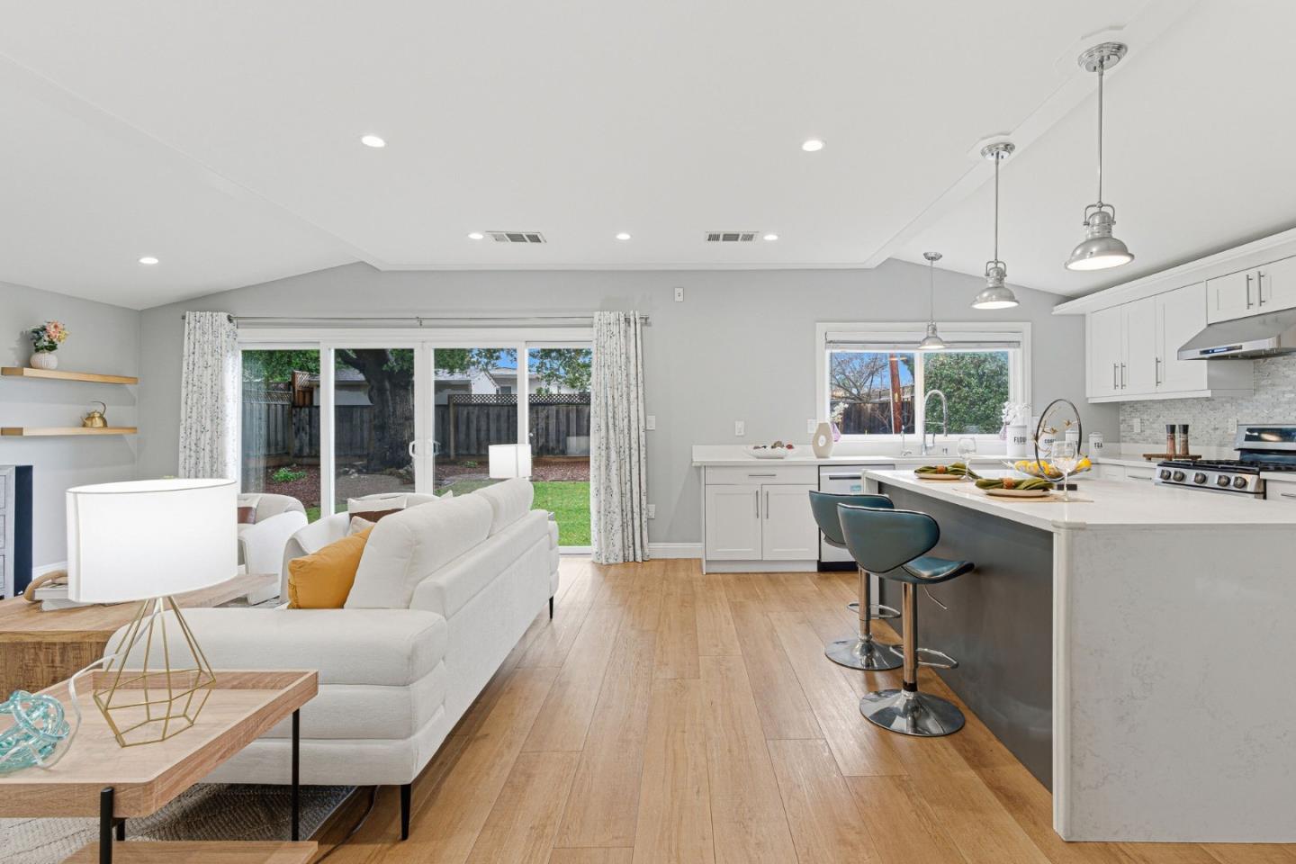 Detail Gallery Image 12 of 48 For 4915 Adair Way, San Jose,  CA 95124 - 4 Beds | 2 Baths