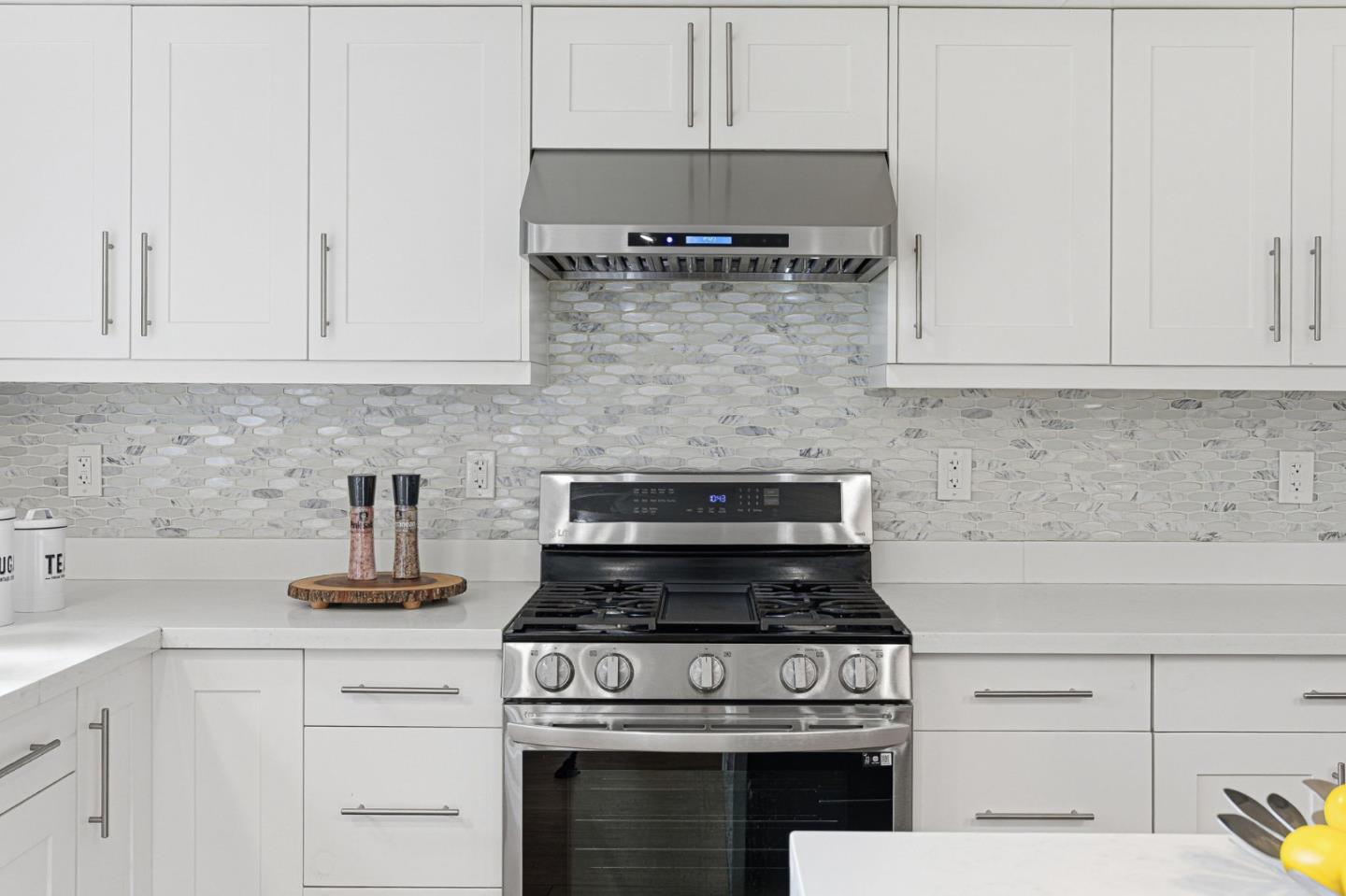 Detail Gallery Image 19 of 48 For 4915 Adair Way, San Jose,  CA 95124 - 4 Beds | 2 Baths