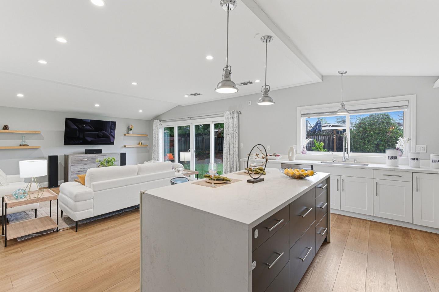 Detail Gallery Image 22 of 48 For 4915 Adair Way, San Jose,  CA 95124 - 4 Beds | 2 Baths