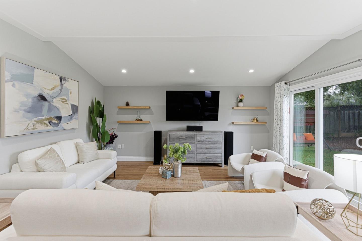 Detail Gallery Image 9 of 48 For 4915 Adair Way, San Jose,  CA 95124 - 4 Beds | 2 Baths