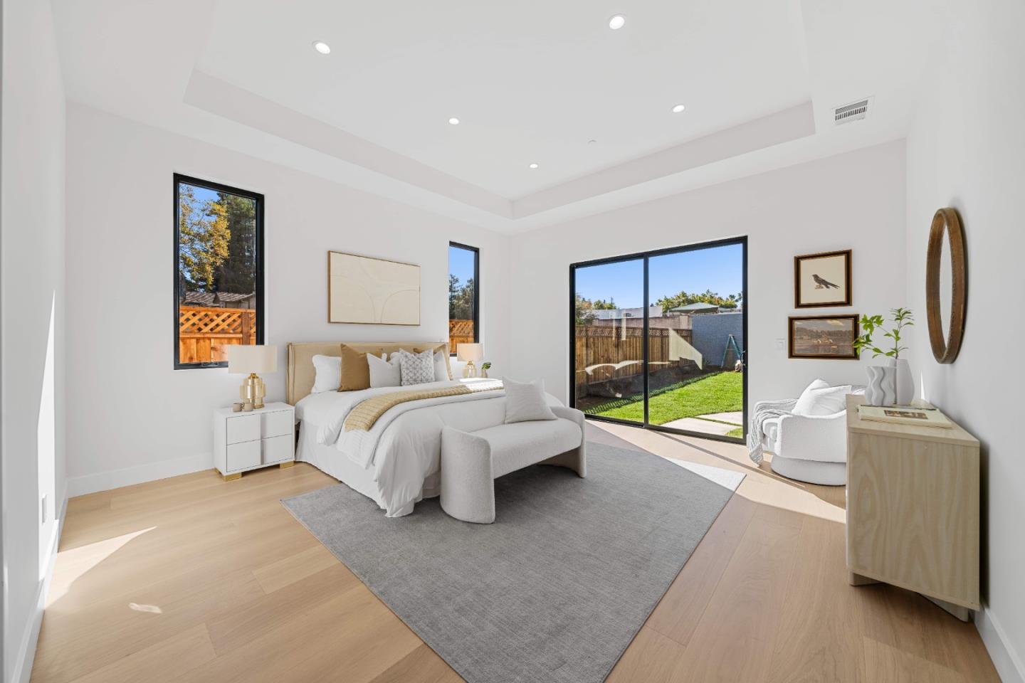 Detail Gallery Image 39 of 56 For 89 Centre St, Mountain View,  CA 94041 - 5 Beds | 4/1 Baths