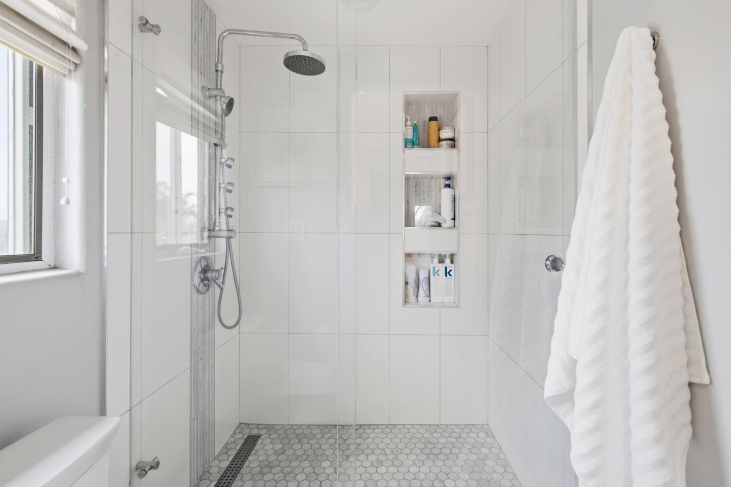 Photo #37: ML82032758 Listing: Photo #37