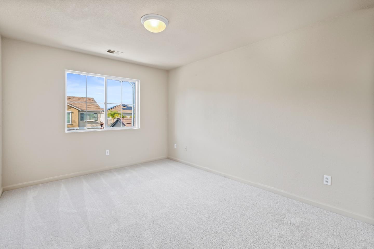 Detail Gallery Image 17 of 49 For 1169 Park West Dr, Pittsburg,  CA 94565 - 5 Beds | 3 Baths