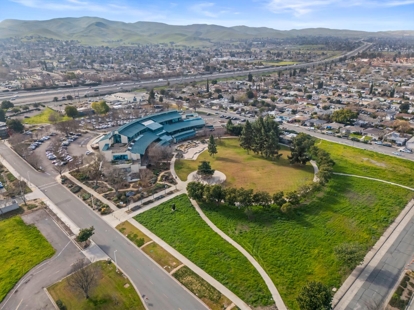 Detail Gallery Image 42 of 49 For 1169 Park West Dr, Pittsburg,  CA 94565 - 5 Beds | 3 Baths