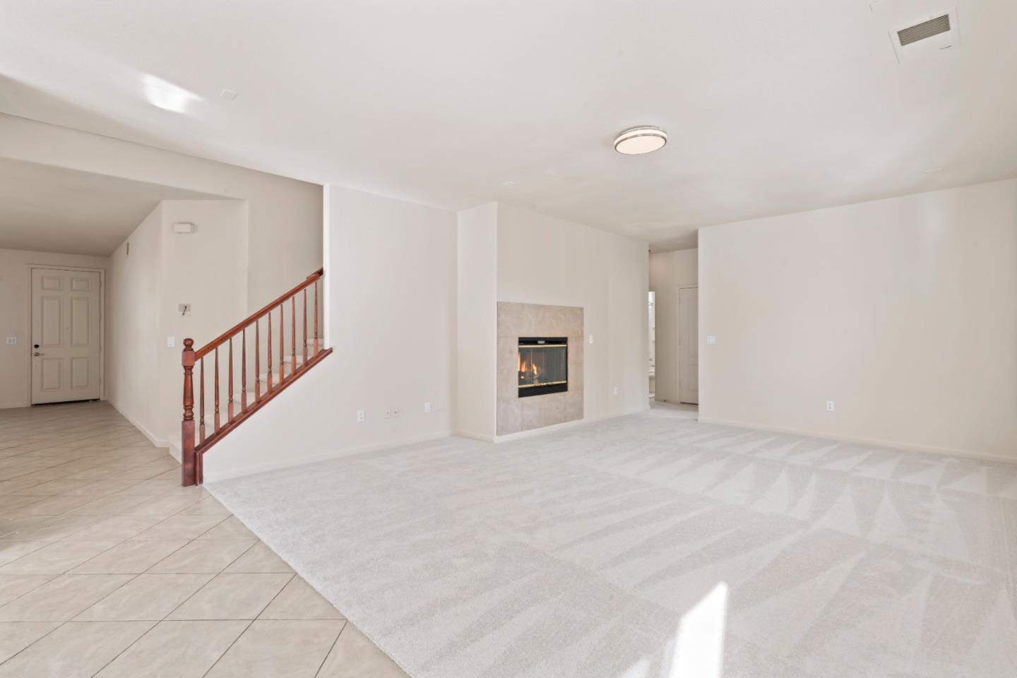 Detail Gallery Image 8 of 49 For 1169 Park West Dr, Pittsburg,  CA 94565 - 5 Beds | 3 Baths