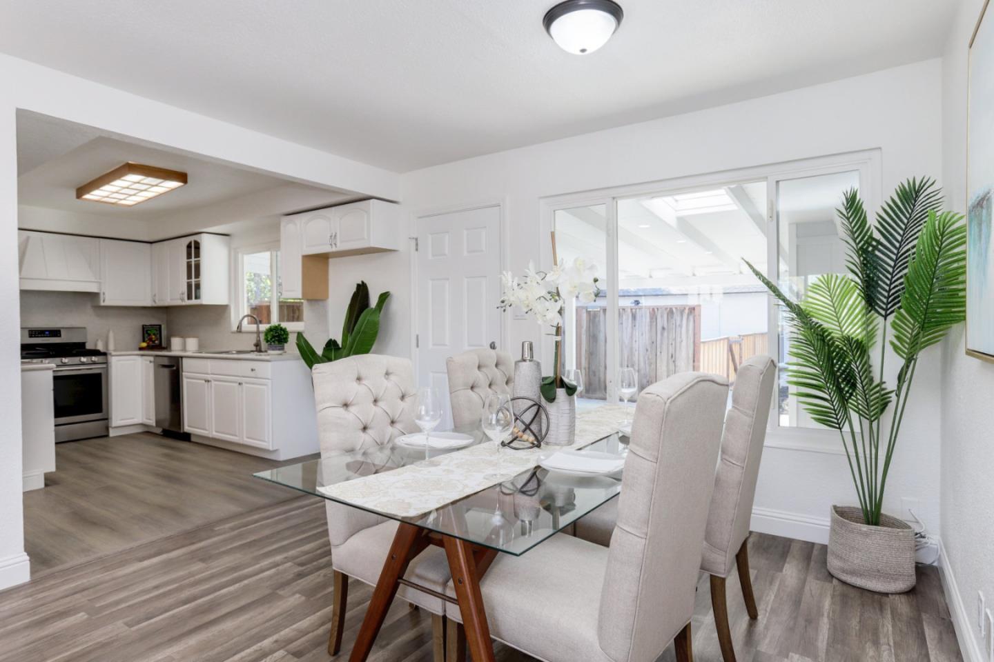 Detail Gallery Image 6 of 35 For 2904 El Sobrante St, Santa Clara,  CA 95051 - 3 Beds | 1/1 Baths