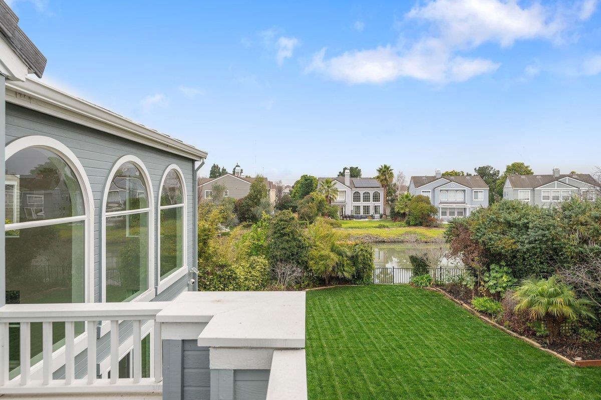 Detail Gallery Image 26 of 66 For 142 Monaco Dr, Redwood Shores,  CA 94065 - 4 Beds | 3 Baths