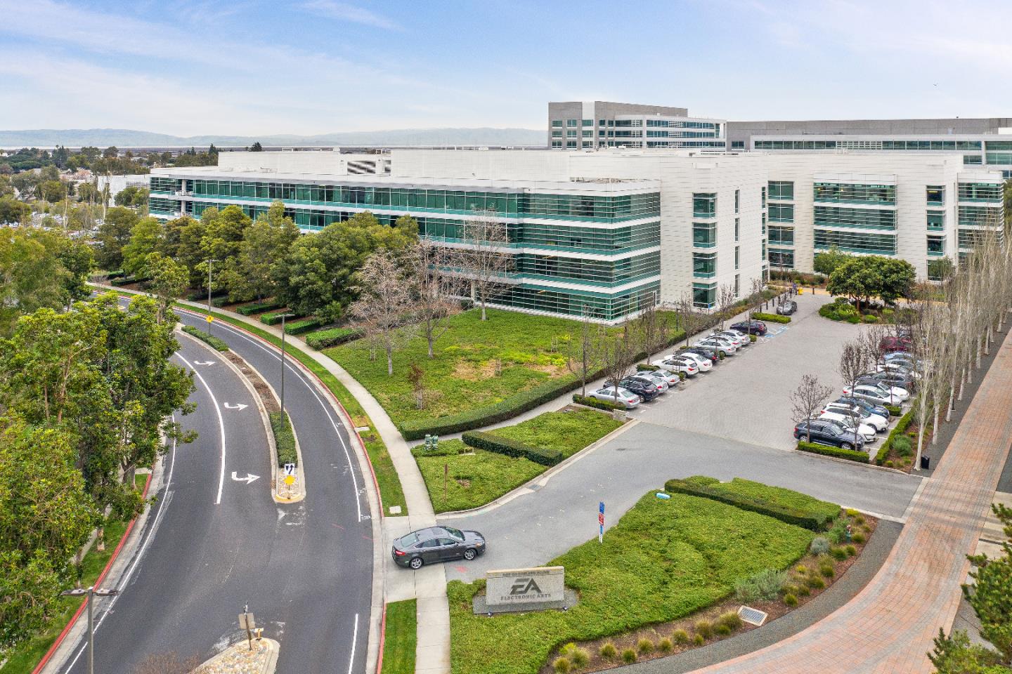 Detail Gallery Image 41 of 66 For 142 Monaco Dr, Redwood Shores,  CA 94065 - 4 Beds | 3 Baths