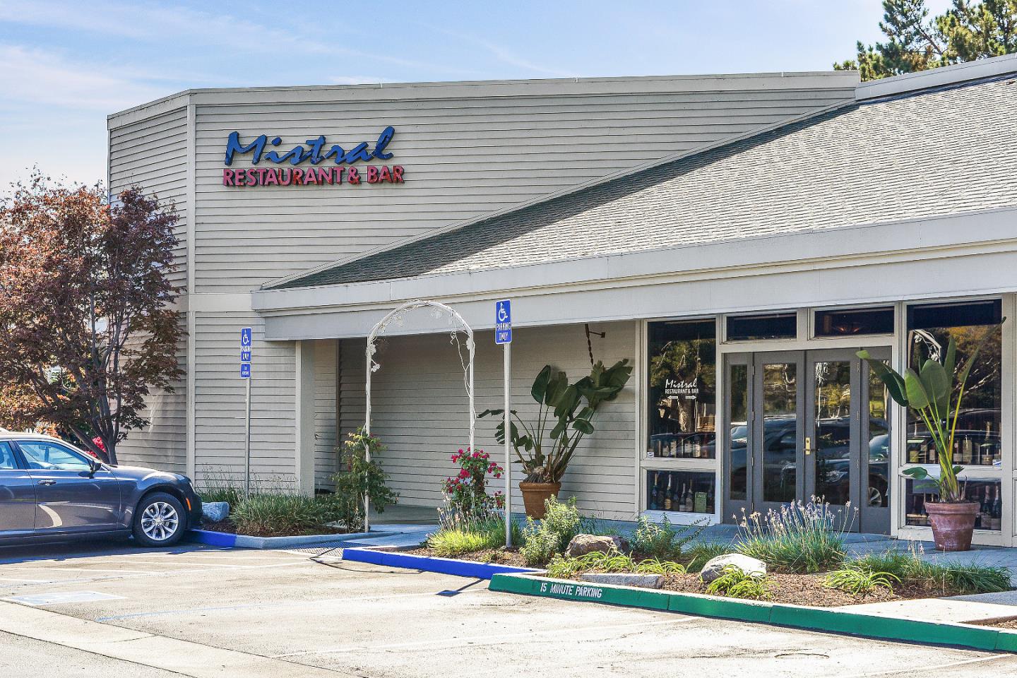 Detail Gallery Image 51 of 66 For 142 Monaco Dr, Redwood Shores,  CA 94065 - 4 Beds | 3 Baths