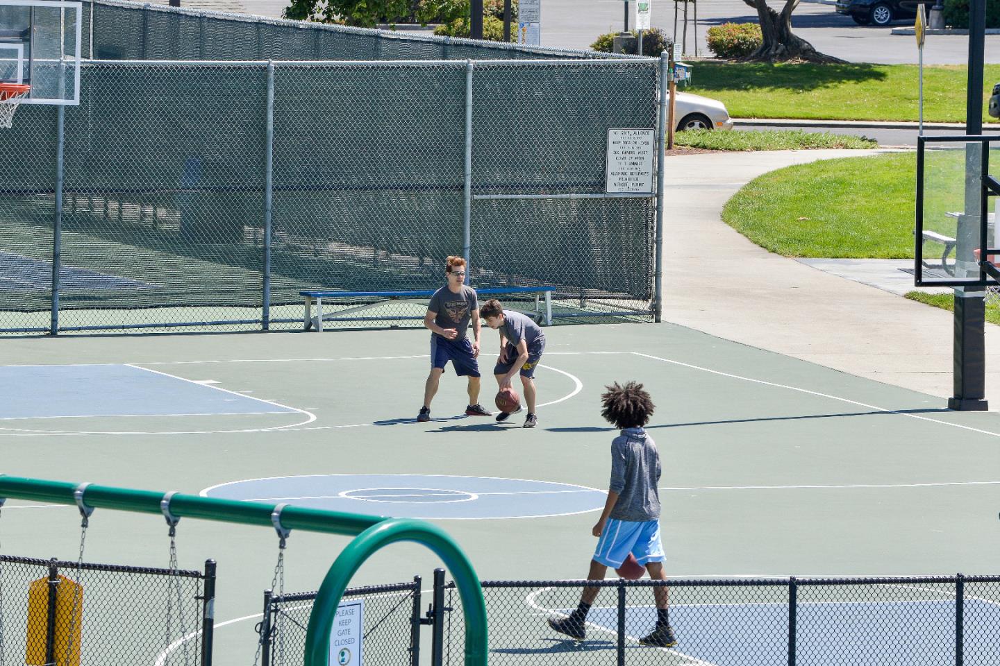 Detail Gallery Image 56 of 66 For 142 Monaco Dr, Redwood Shores,  CA 94065 - 4 Beds | 3 Baths