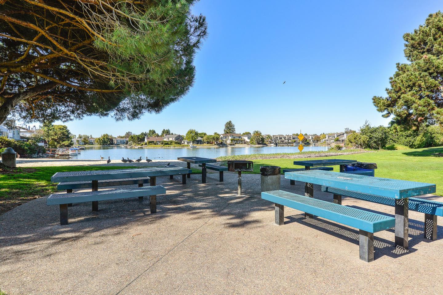 Detail Gallery Image 59 of 66 For 142 Monaco Dr, Redwood Shores,  CA 94065 - 4 Beds | 3 Baths