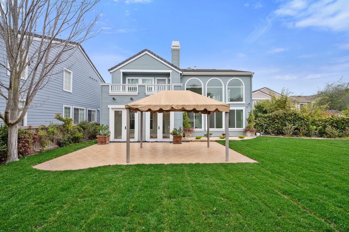 Detail Gallery Image 6 of 66 For 142 Monaco Dr, Redwood Shores,  CA 94065 - 4 Beds | 3 Baths