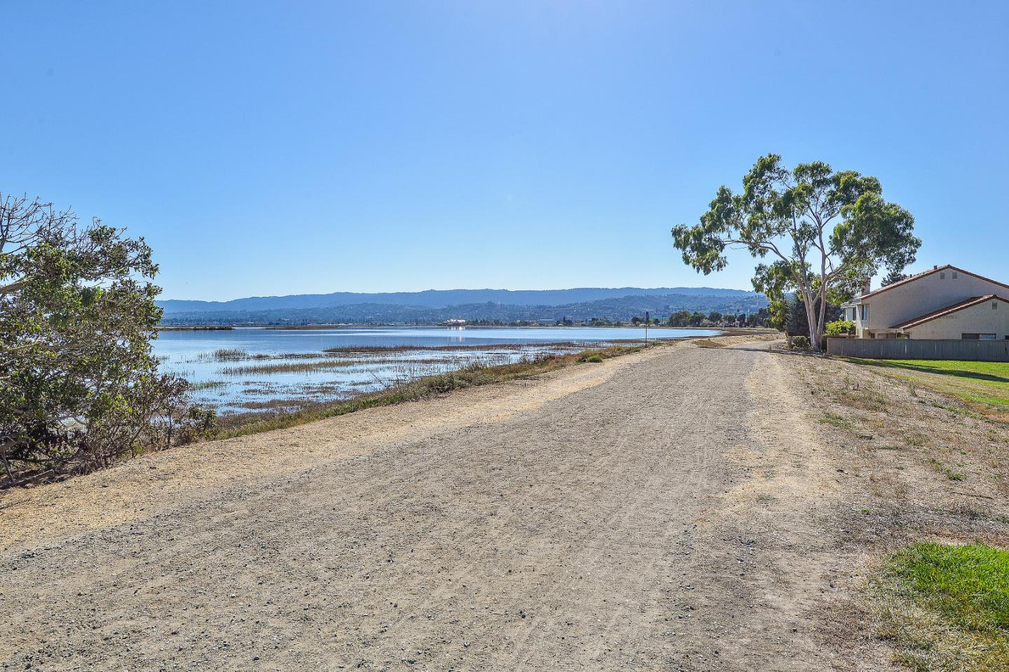 Detail Gallery Image 63 of 66 For 142 Monaco Dr, Redwood Shores,  CA 94065 - 4 Beds | 3 Baths