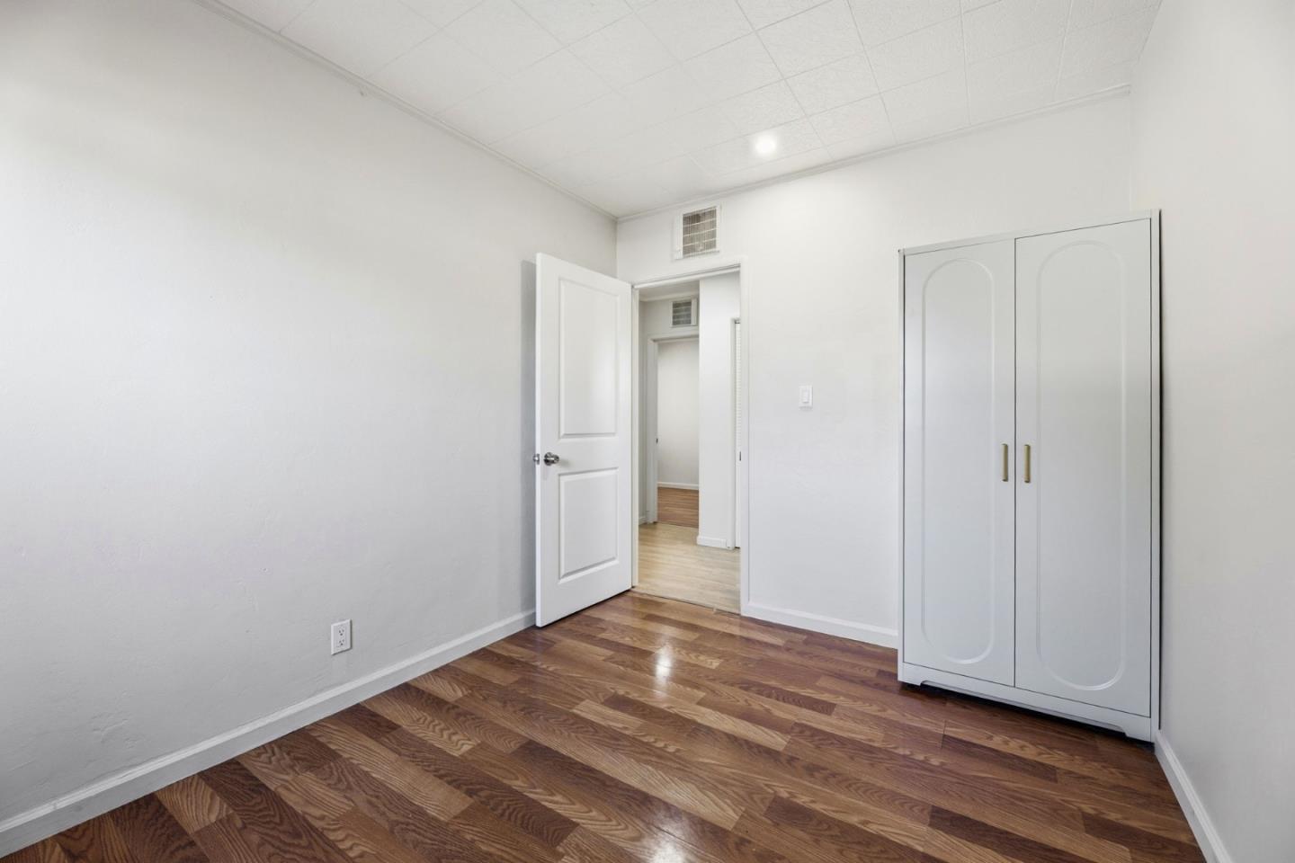 Detail Gallery Image 15 of 26 For 26786 Clarkford St, Hayward,  CA 94544 - 4 Beds | 2 Baths