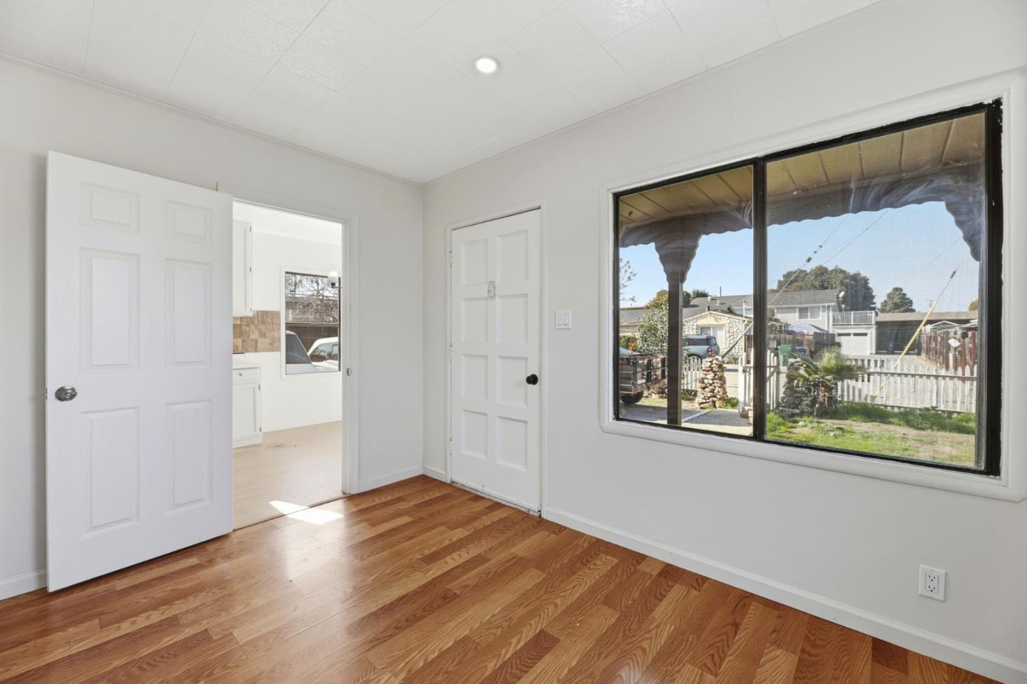 Detail Gallery Image 5 of 26 For 26786 Clarkford St, Hayward,  CA 94544 - 4 Beds | 2 Baths