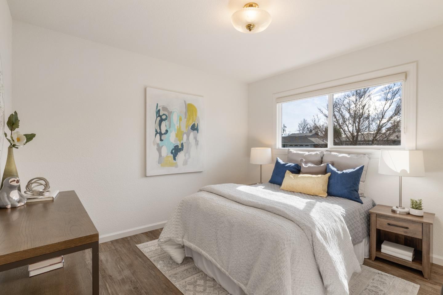 Detail Gallery Image 16 of 29 For 961 Harney Way, Sunnyvale,  CA 94087 - 3 Beds | 2/1 Baths