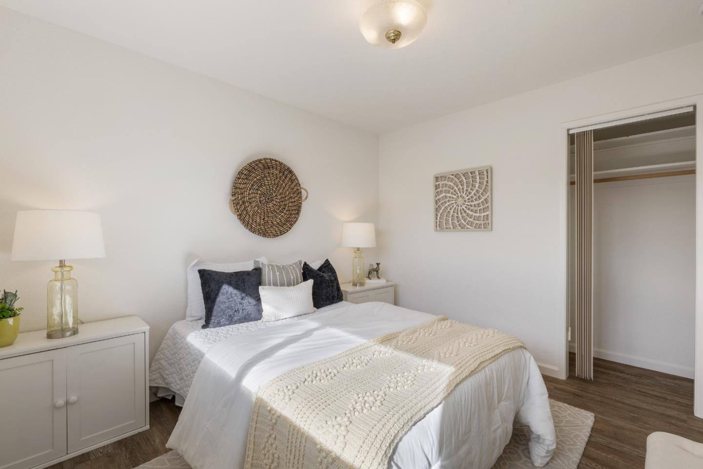 Detail Gallery Image 19 of 29 For 961 Harney Way, Sunnyvale,  CA 94087 - 3 Beds | 2/1 Baths