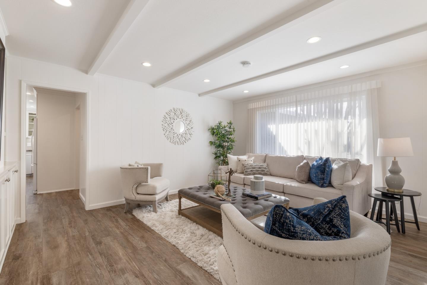 Detail Gallery Image 8 of 29 For 961 Harney Way, Sunnyvale,  CA 94087 - 3 Beds | 2/1 Baths