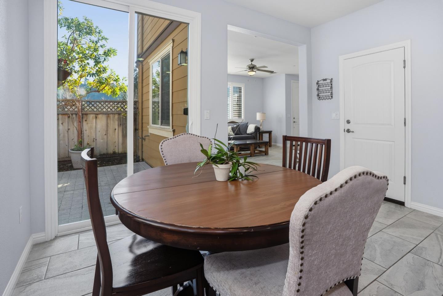 Detail Gallery Image 19 of 41 For 200 Gold Ct, Scotts Valley,  CA 95066 - 3 Beds | 2/1 Baths