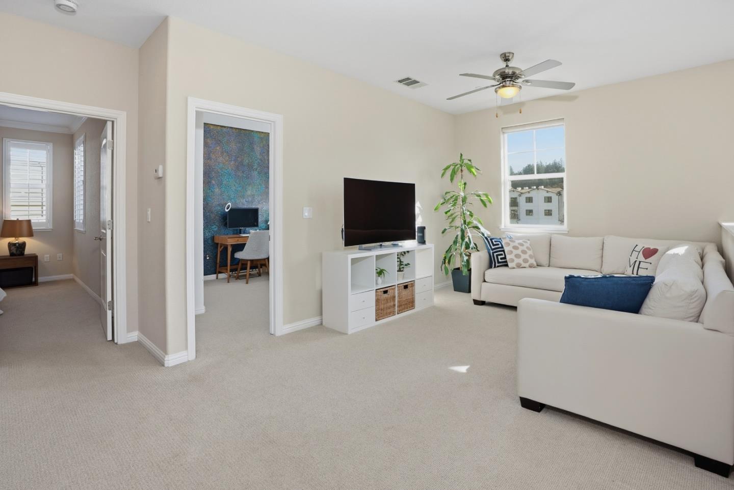 Detail Gallery Image 22 of 41 For 200 Gold Ct, Scotts Valley,  CA 95066 - 3 Beds | 2/1 Baths