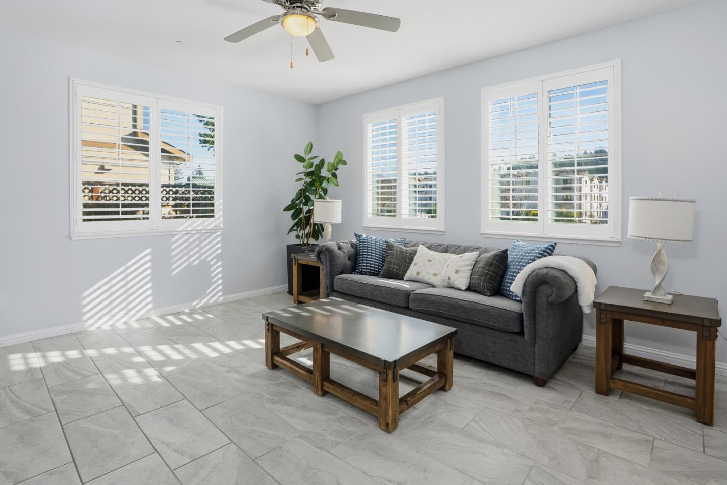 Detail Gallery Image 8 of 41 For 200 Gold Ct, Scotts Valley,  CA 95066 - 3 Beds | 2/1 Baths